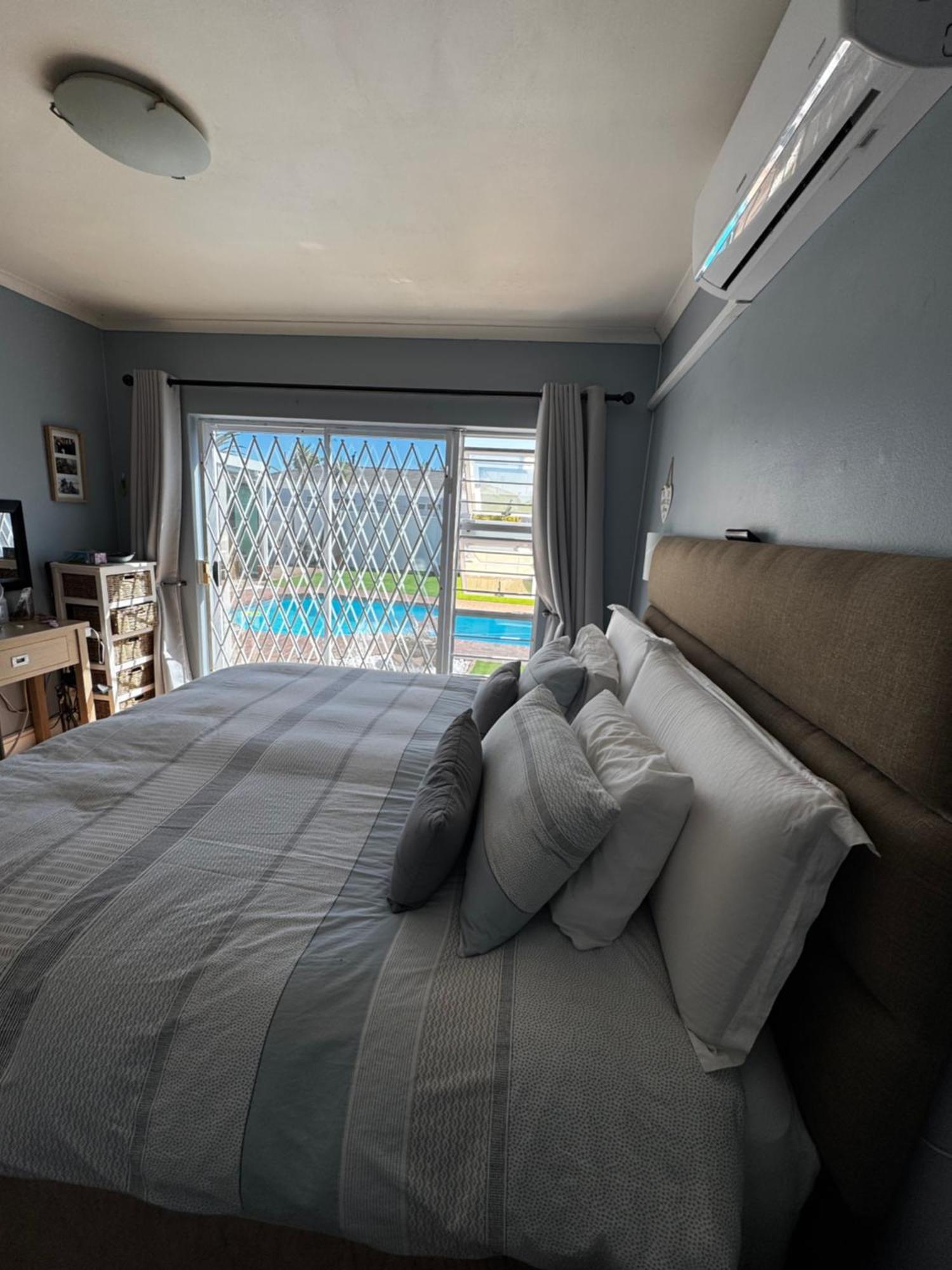 Cape Town Holiday Home * Cape Town